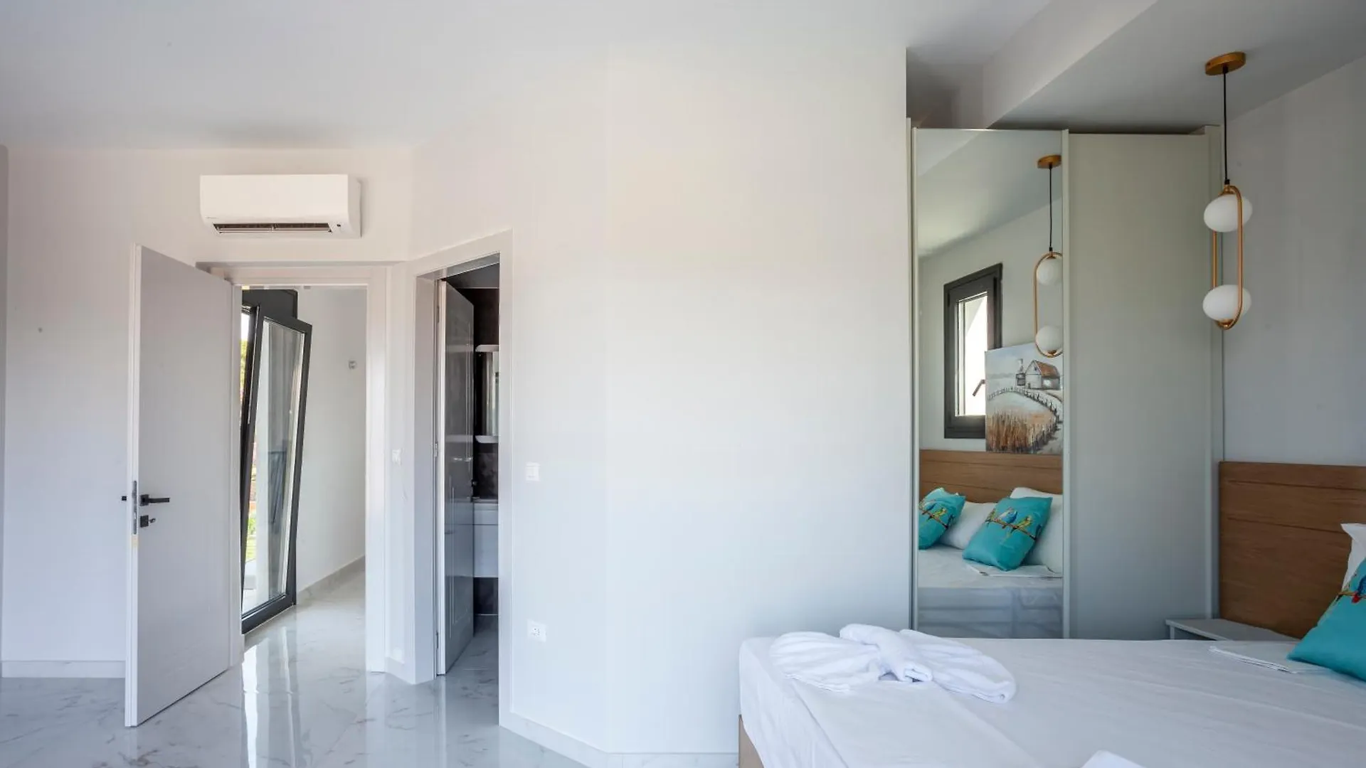Megan Luxury Villa With Private Pool Pefkochori