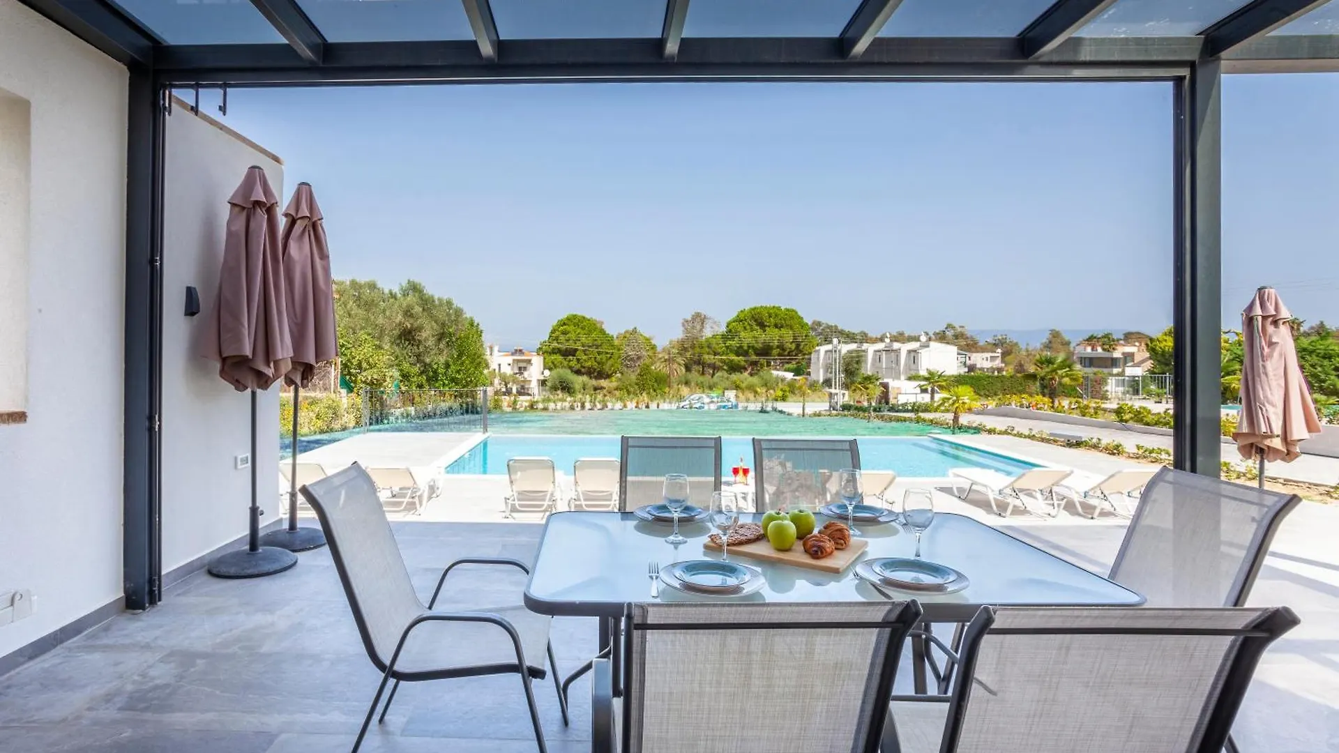 Megan Luxury Villa With Private Pool Pefkochori